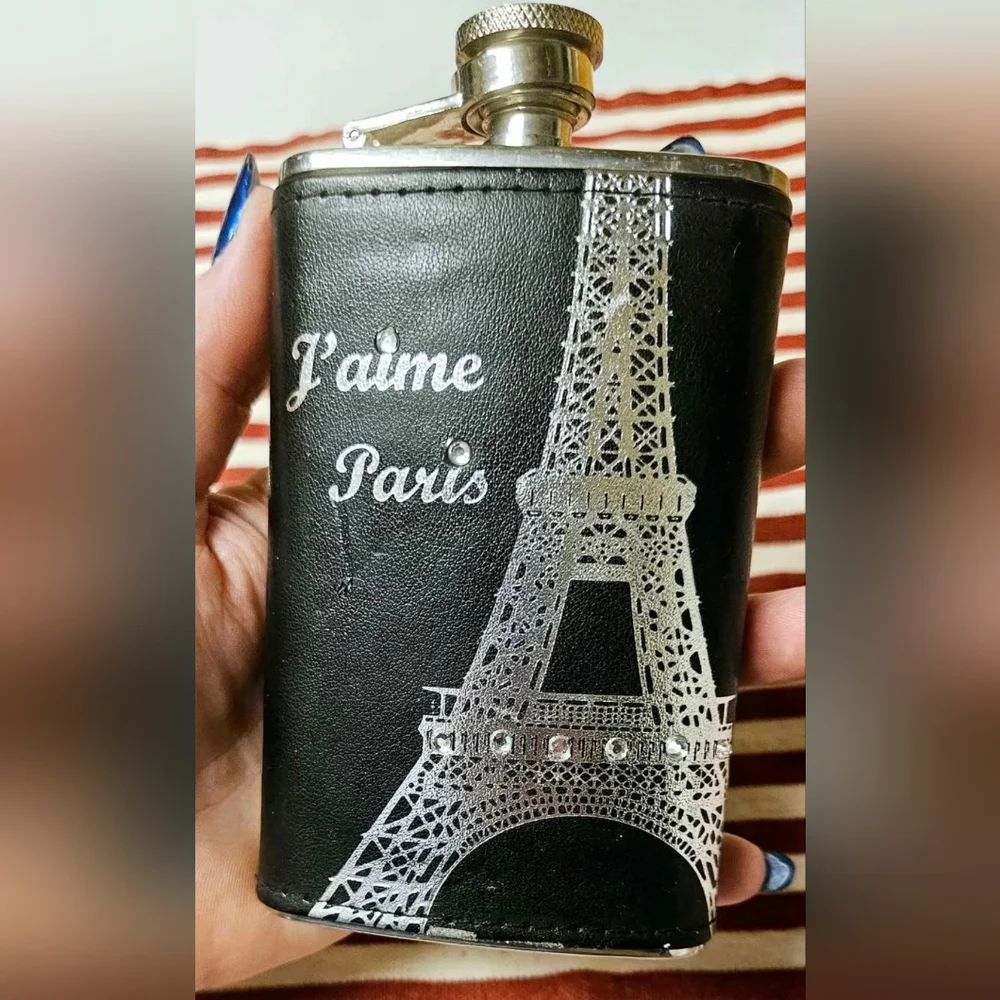 J'aime Paris Stainless Steel 5oz Flask Eiffel Tower Rhinestones 4.5